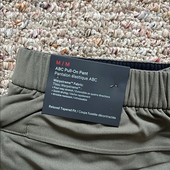 Lululemon ABC Warpstreme pull-on pant-Men's Olive Pants - Picture 4 of 5
